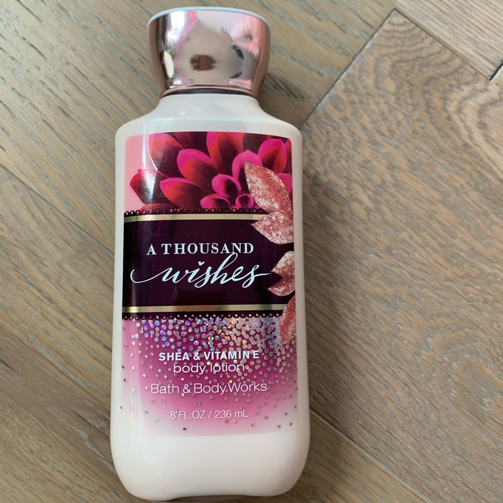 Bath and body works body lotion